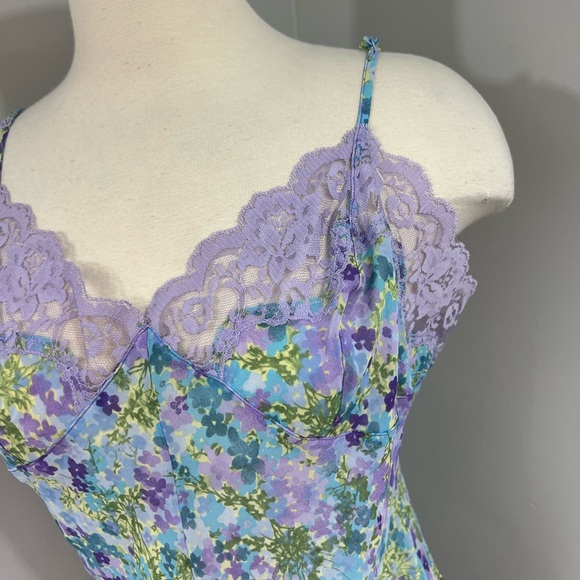 VS Blue Floral Bodysuit - Picture 8 of 14